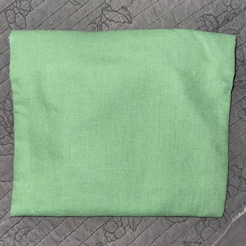 Gucci Green Pouch - Picture 3 of 3